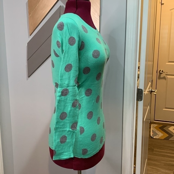 Old Navy mint and gray polkadot sweater size medium - Picture 4 of 8